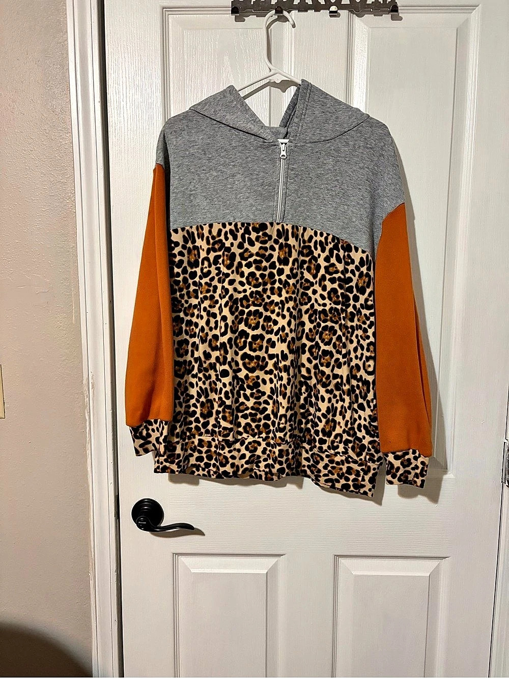 SHEIN Curve Colorblock Leopard Print Half Zip Hoodie 0XL